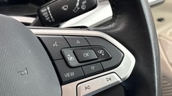 2024 (74) VOLKSWAGEN MULTIVAN 1.4 TSI eHybrid Style 5dr DSG 5860502