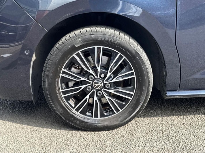 2024 (74) VOLKSWAGEN MULTIVAN 1.4 TSI eHybrid Style 5dr DSG 5860485