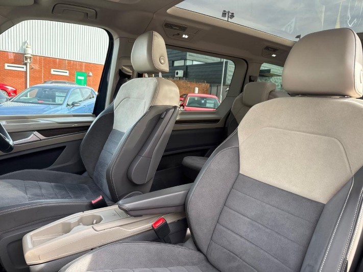 2024 (74) VOLKSWAGEN MULTIVAN 1.4 TSI eHybrid Style 5dr DSG 5860516