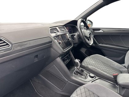 2022 (72) VOLKSWAGEN TIGUAN 2.0 TSI 4Motion R-Line 5dr DSG