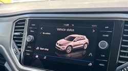 2020 (20) VOLKSWAGEN T-ROC 1.0 TSI Design 5dr 5827448