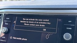 2020 (20) VOLKSWAGEN T-ROC 1.0 TSI Design 5dr 5827487