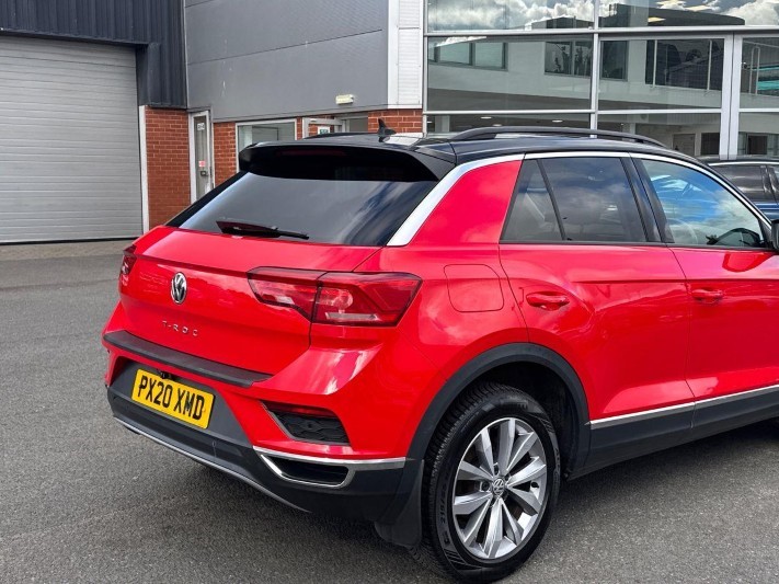 2020 (20) VOLKSWAGEN T-ROC 1.0 TSI Design 5dr 5827464