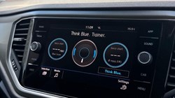 2020 (20) VOLKSWAGEN T-ROC 1.0 TSI Design 5dr 5827484