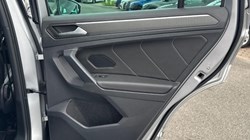 2023 (23) VOLKSWAGEN TIGUAN 2.0 TDI R-Line Edition 5dr DSG 5812501