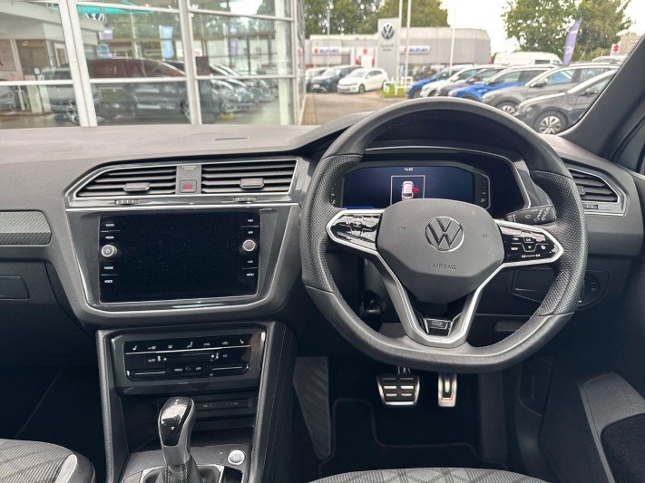 2023 (23) VOLKSWAGEN TIGUAN 2.0 TDI R-Line Edition 5dr DSG 5812466