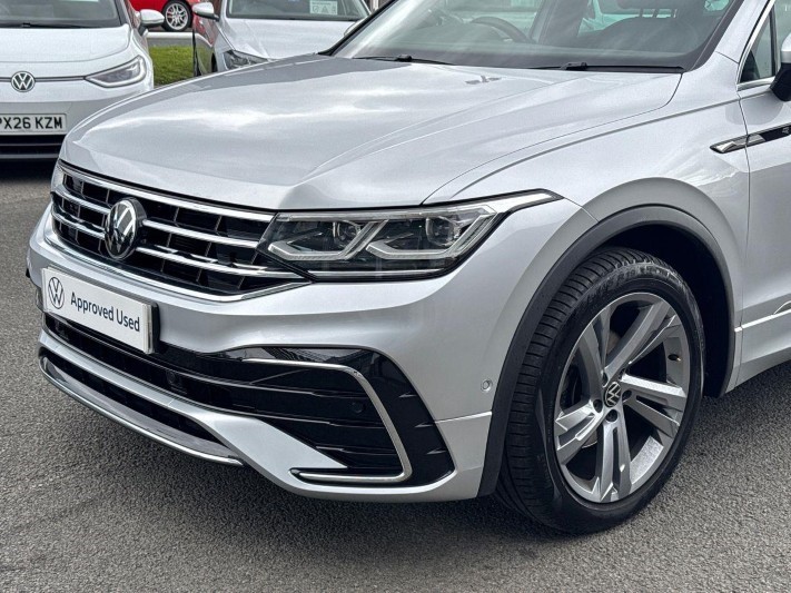 2023 (23) VOLKSWAGEN TIGUAN 2.0 TDI R-Line Edition 5dr DSG 5812486
