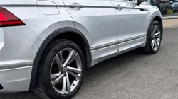 2023 (23) VOLKSWAGEN TIGUAN 2.0 TDI R-Line Edition 5dr DSG 5812483
