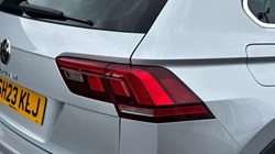 2023 (23) VOLKSWAGEN TIGUAN 2.0 TDI R-Line Edition 5dr DSG 5812487