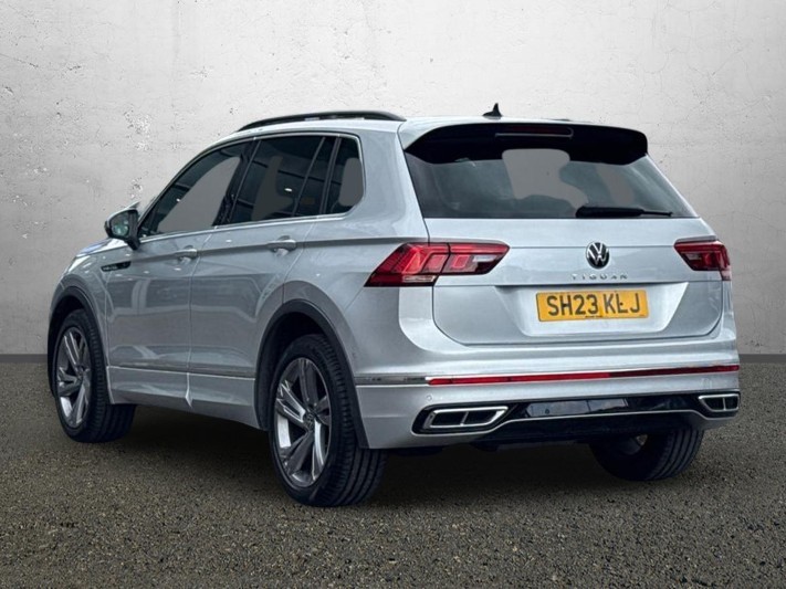 2023 (23) VOLKSWAGEN TIGUAN 2.0 TDI R-Line Edition 5dr DSG 5812445