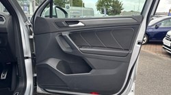 2023 (23) VOLKSWAGEN TIGUAN 2.0 TDI R-Line Edition 5dr DSG 5812456