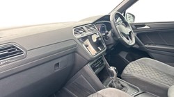 2023 (23) VOLKSWAGEN TIGUAN 2.0 TDI R-Line Edition 5dr DSG – Video 1 of 1