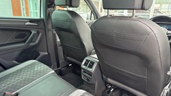 2023 (23) VOLKSWAGEN TIGUAN 2.0 TDI R-Line Edition 5dr DSG 5812498