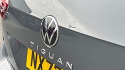 2023 (73) VOLKSWAGEN TIGUAN 2.0 TDI R-Line Edition 5dr DSG 5838190