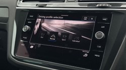 2023 (73) VOLKSWAGEN TIGUAN 2.0 TDI R-Line Edition 5dr DSG 5838173