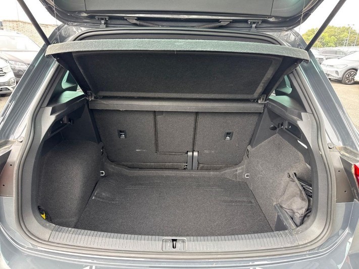 2023 (73) VOLKSWAGEN TIGUAN 2.0 TDI R-Line Edition 5dr DSG 5838180