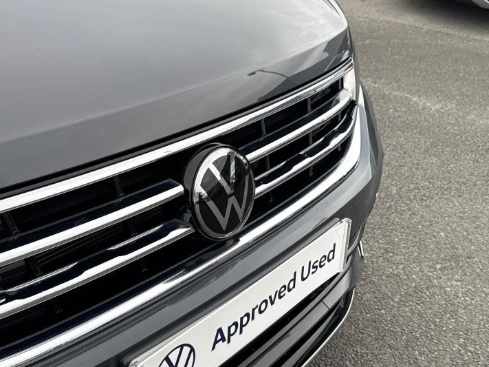 2023 (73) VOLKSWAGEN TIGUAN 2.0 TDI R-Line Edition 5dr DSG 5838186