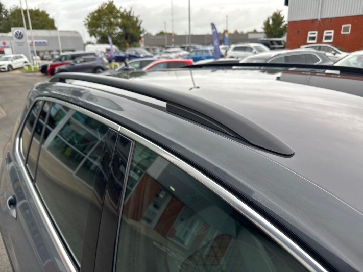 2023 (73) VOLKSWAGEN TIGUAN 2.0 TDI R-Line Edition 5dr DSG 5838198