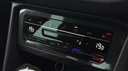 2023 (73) VOLKSWAGEN TIGUAN 2.0 TDI R-Line Edition 5dr DSG 5838172
