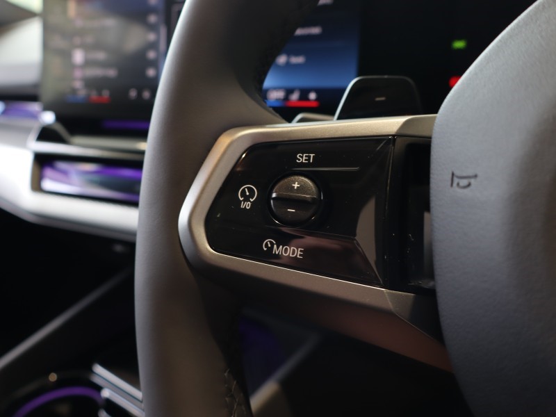 2025 (75) BMW 5 SERIES 520i M Sport Pro 4dr Auto 4541116