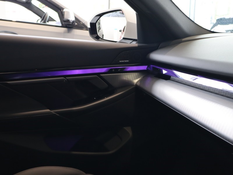 2025 (75) BMW 5 SERIES 520i M Sport Pro 4dr Auto 4541106