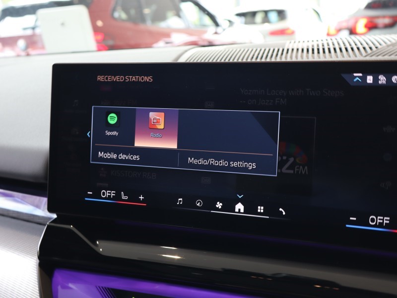 2025 (75) BMW 5 SERIES 520i M Sport Pro 4dr Auto 4541113