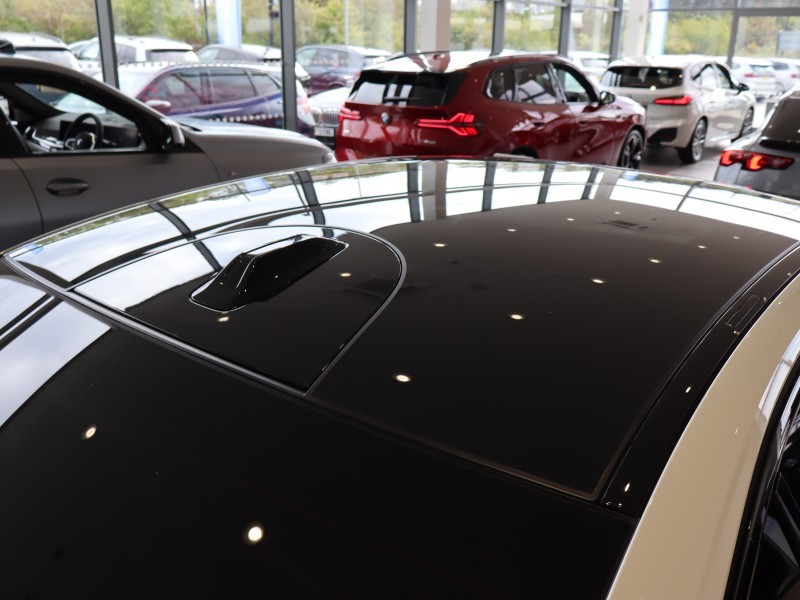 2025 (75) BMW 5 SERIES 520i M Sport Pro 4dr Auto 4541094