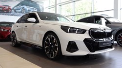 2025 (75) BMW 5 SERIES 520i M Sport Pro 4dr Auto 4541125