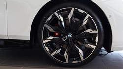 2025 (75) BMW 5 SERIES 520i M Sport Pro 4dr Auto 4541126