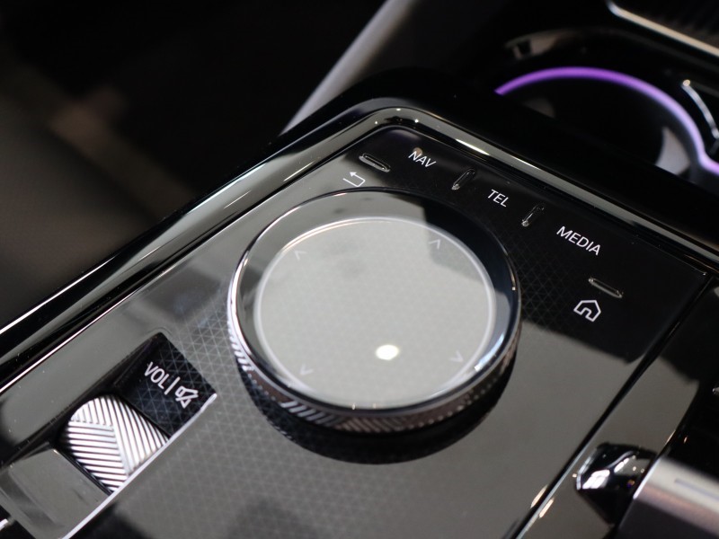 2025 (75) BMW 5 SERIES 520i M Sport Pro 4dr Auto 4541111