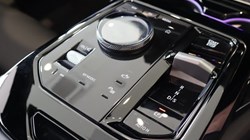 2025 (75) BMW 5 SERIES 520i M Sport Pro 4dr Auto 4541110