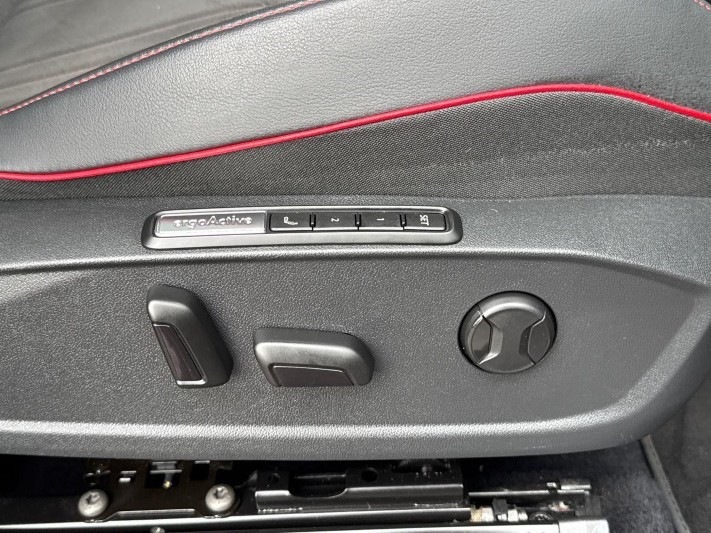 2023 (73) VOLKSWAGEN ID.4 220kW 4MOTION GTX Max 77kWh 5dr Auto [125kW Ch] 5837963