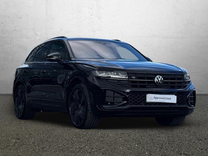 2025 (75) VOLKSWAGEN TOUAREG 3.0 V6 TDI 4Motion 286 Black Edition 5dr Tip Auto