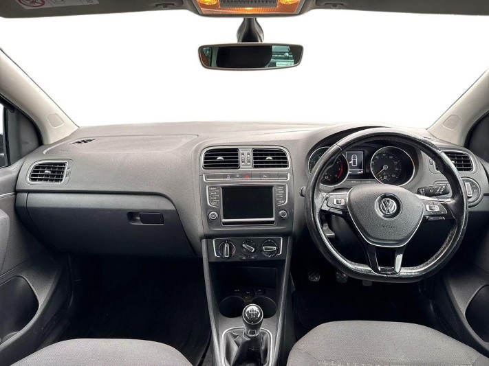 2017 (67) VOLKSWAGEN POLO 1.2 TSI Match Edition 5dr 5834744