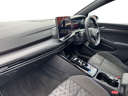 2025 (75) VOLKSWAGEN GOLF 2.0 TDI 150 R-Line 5dr DSG