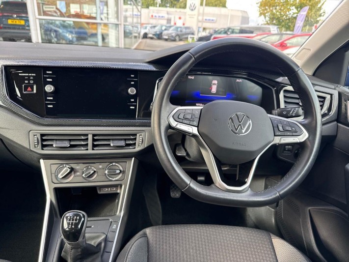 2024 (24) VOLKSWAGEN POLO 1.0 Life 5dr 5851514
