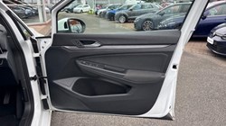 2021 (21) VOLKSWAGEN GOLF 1.5 TSI Style 5dr 5824414