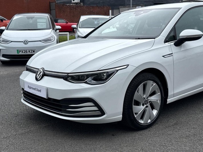 2021 (21) VOLKSWAGEN GOLF 1.5 TSI Style 5dr 5824444