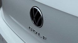 2021 (21) VOLKSWAGEN GOLF 1.5 TSI Style 5dr 5824447