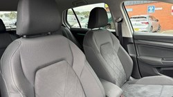 2021 (21) VOLKSWAGEN GOLF 1.5 TSI Style 5dr 5824412