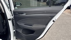 2021 (21) VOLKSWAGEN GOLF 1.5 TSI Style 5dr 5824460