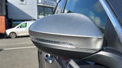 2022 (72) VOLKSWAGEN T-ROC 2.0 TSI 300 4MOTION R 5dr DSG 5890543