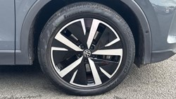 2024 (74) VOLKSWAGEN TIGUAN 2.0 TDI Elegance 5dr DSG 5837411