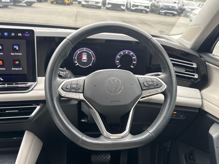 2024 (74) VOLKSWAGEN TIGUAN 2.0 TDI Elegance 5dr DSG 5837426