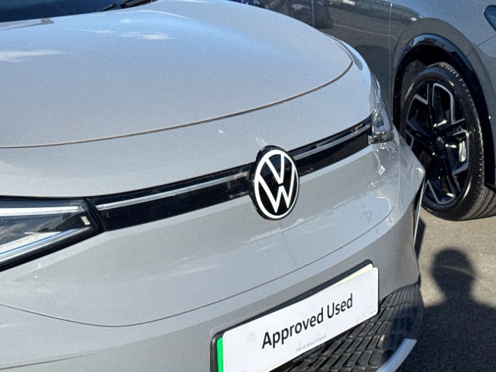 2023 (23) VOLKSWAGEN ID.4 150kW Family Pro Perform 77kWh 5dr Auto [135kW Ch] 5893499