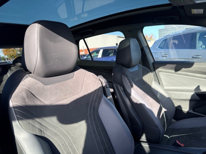 2023 (23) VOLKSWAGEN ID.4 150kW Family Pro Perform 77kWh 5dr Auto [135kW Ch] 5893475