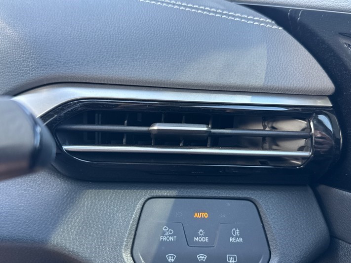 2023 (23) VOLKSWAGEN ID.4 150kW Family Pro Perform 77kWh 5dr Auto [135kW Ch] 5893488