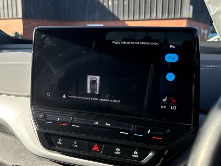 2023 (23) VOLKSWAGEN ID.4 150kW Family Pro Perform 77kWh 5dr Auto [135kW Ch] 5893523