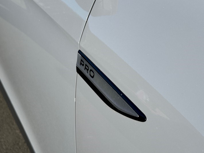 2023 (23) VOLKSWAGEN ID.4 150kW Family Pro Perform 77kWh 5dr Auto [135kW Ch] 5893469