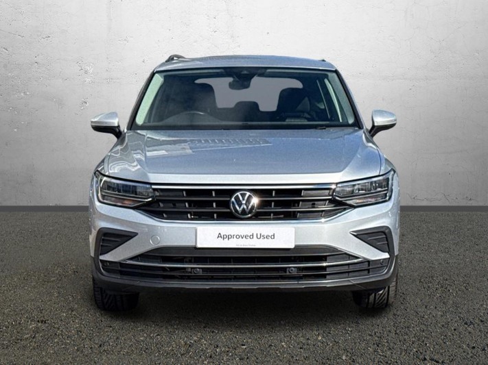 2022 (22) VOLKSWAGEN TIGUAN 1.5 TSI Life 5dr 5838225